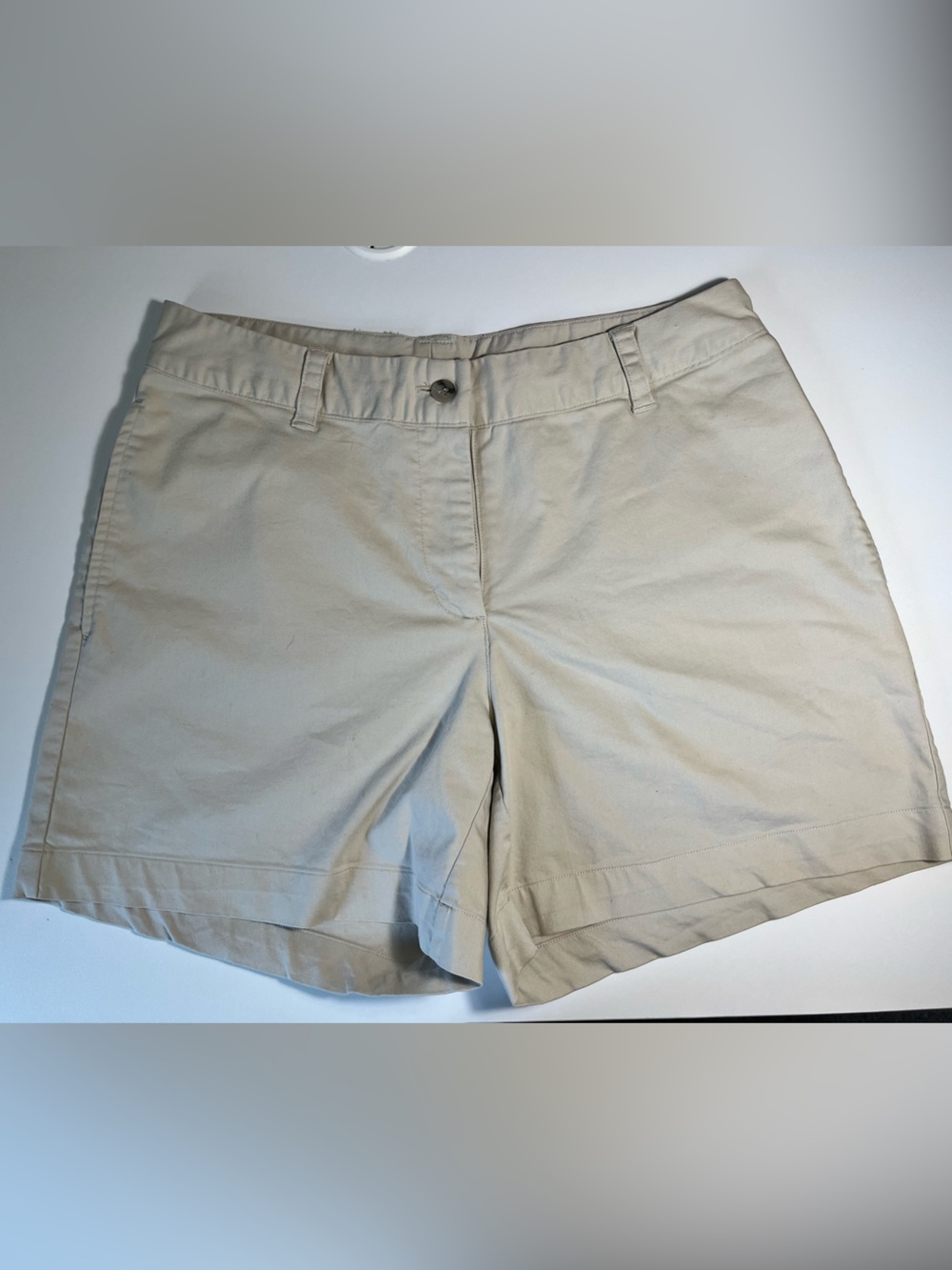 Adidas Golf Style Khaki shorts